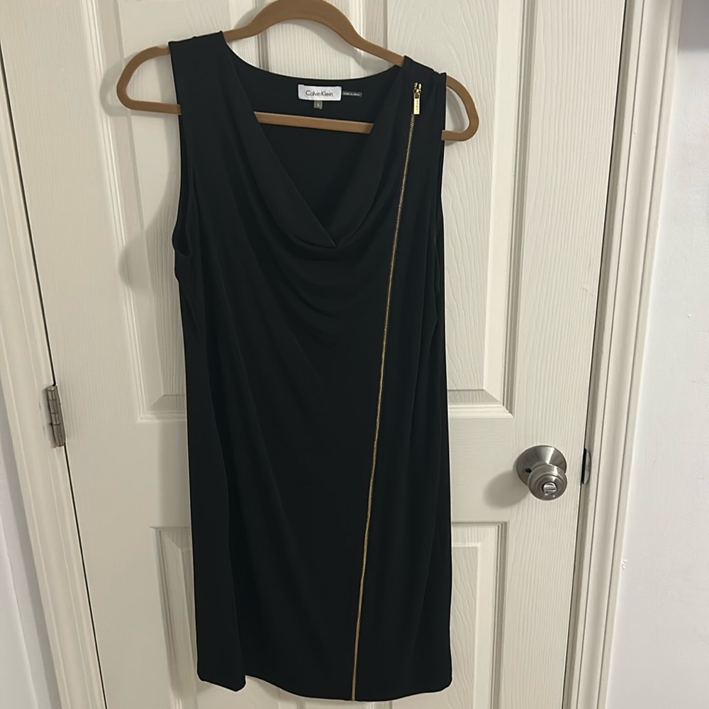 CALVIN KLEIN Sz. Large Black Dress w/ Gold Zipper Detail
